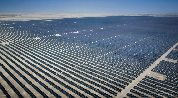 Xinjiang Awati 400 MW DAS Solar farm project